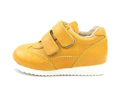 Arauto RAP shoes yellow leather